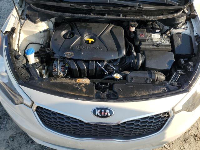 Photo 11 from auction – 2015 KIA FORTE LX with VIN KNAFK4A60F5329210