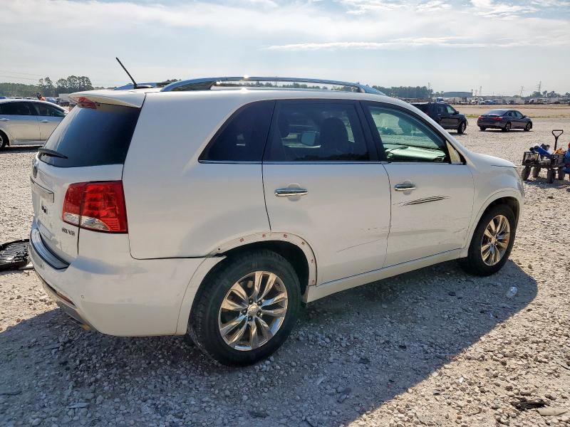 Photo 3 from auction – 2012 KIA SORENTO SX with VIN 5XYKW4A20CG215083