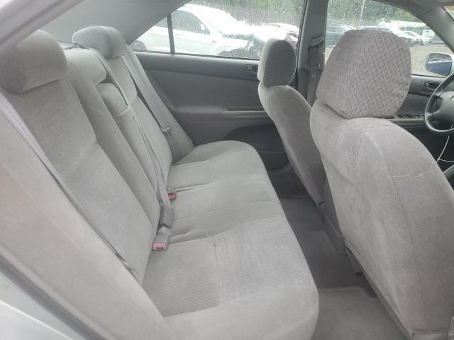 Photo 10 from auction – 2002 TOYOTA CAMRY LE with VIN 4T1BE32K52U557181