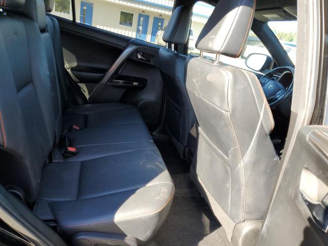 Photo 11 from auction – 2018 TOYOTA RAV4 SE with VIN 2T3JFREVXJW742236