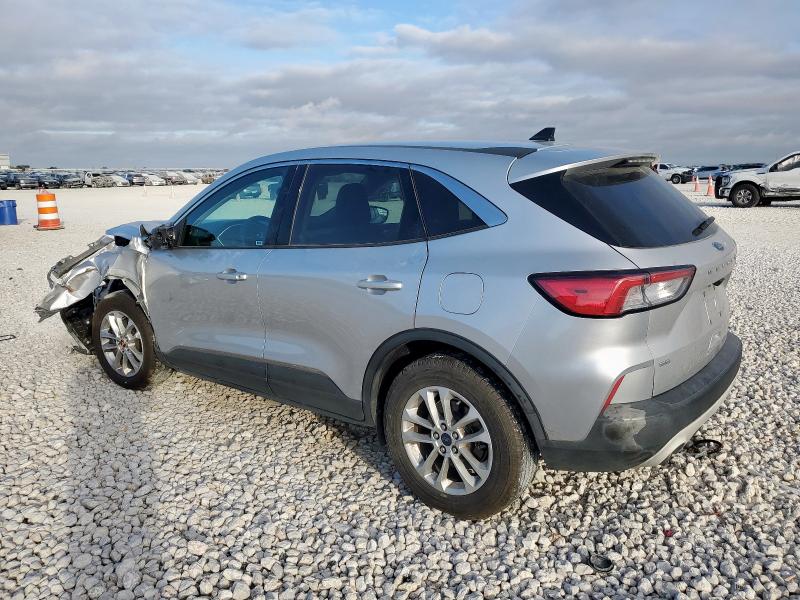 Photo 2 from auction – 2020 FORD ESCAPE SE with VIN 1FMCU0G65LUA11385