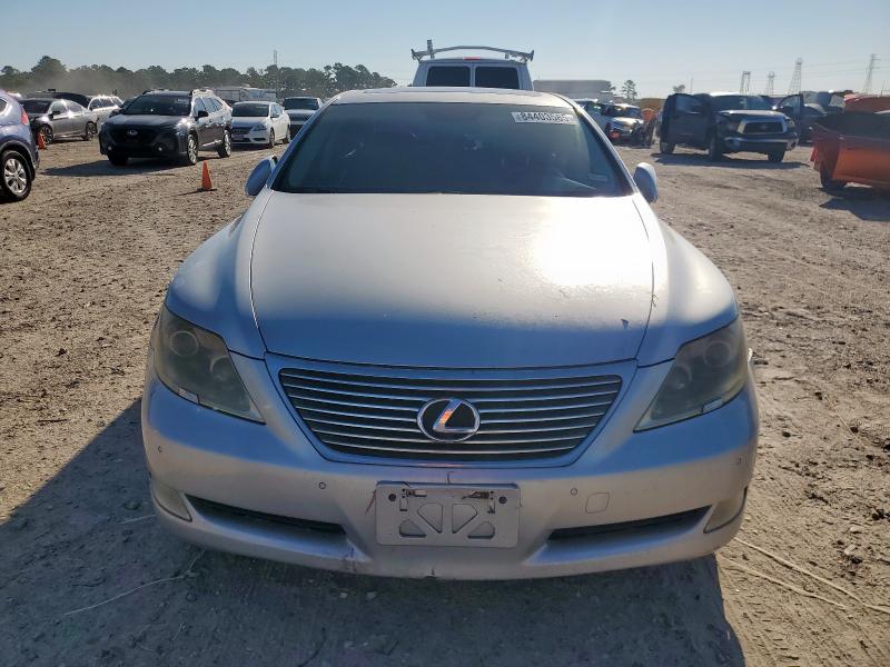 Photo 5 from auction – 2007 LEXUS LS 460L with VIN JTHGL46F475005349
