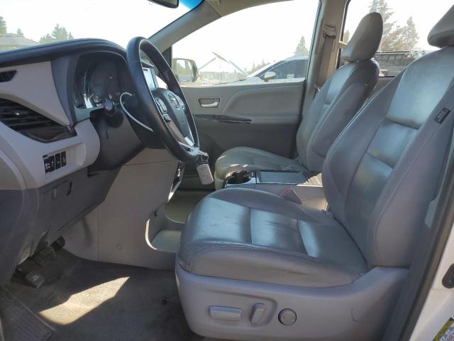 Photo 7 from auction – 2015 TOYOTA SIENNA XLE with VIN 5TDYK3DC5FS616107