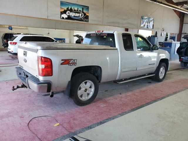 Photo 3 from auction – 2011 CHEVROLET SILVERADO with VIN 1GCRKSE38BZ243439