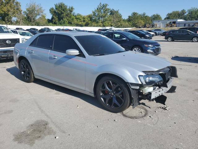 Photo 4 from auction – 2023 CHRYSLER 300 S with VIN 2C3CCABG1PH641138