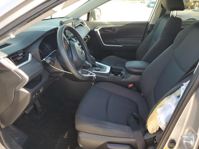 Photo 7 from auction – 2020 TOYOTA RAV4 LE with VIN JTMM6RFV2LD002496
