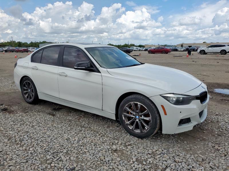 Photo 4 from auction – 2017 BMW 320 XI with VIN WBA8E5G56HNU22319