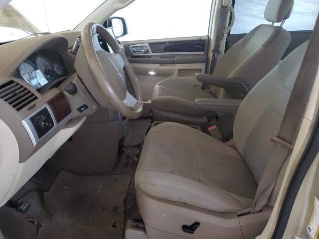 Photo 7 from auction – 2010 CHRYSLER TOWN & COU with VIN 2A4RR5D10AR387020