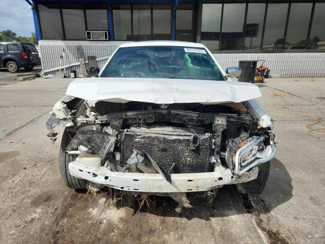 Photo 5 from auction – 2013 CHRYSLER 300C with VIN 2C3CCAETXDH717265