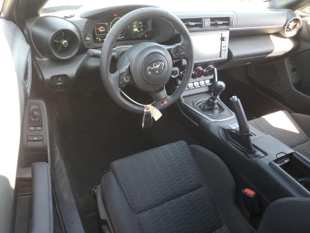 Photo 8 from auction – 2025 TOYOTA GR 86 with VIN JF1ZNBB12S9756492