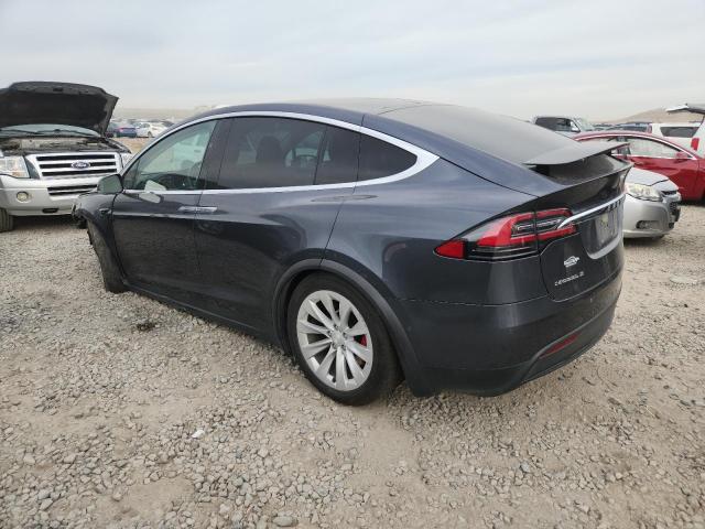 Photo 2 from auction – 2017 TESLA MODEL X with VIN 5YJXCDE4XHF034856