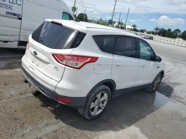 Photo 3 from auction – 2015 FORD ESCAPE SE with VIN 1FMCU9G9XFUC18518
