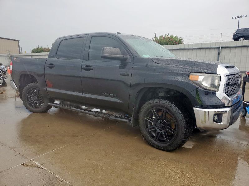 Photo 4 from auction – 2018 TOYOTA TUNDRA with VIN 5TFDW5F18JX693857