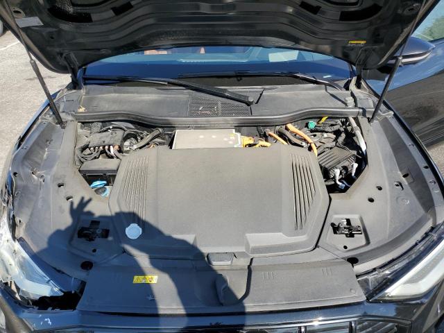 Photo 12 from auction – 2022 AUDI E-TRON SPO with VIN WA13AAGE2NB035744