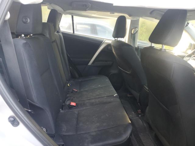 Photo 11 from auction – 2015 TOYOTA RAV4 LE with VIN 2T3BFREV8FW339884