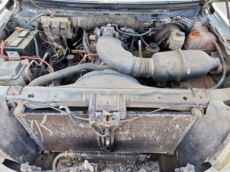 Photo 11 from auction – 2004 FORD F150 with VIN 1FTRF12W14NB50415