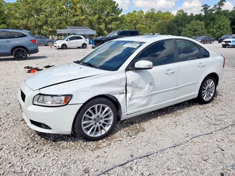 VOLVO S40 T5 2011 with VIN YV1672MS6B2550219 - Photo from auction