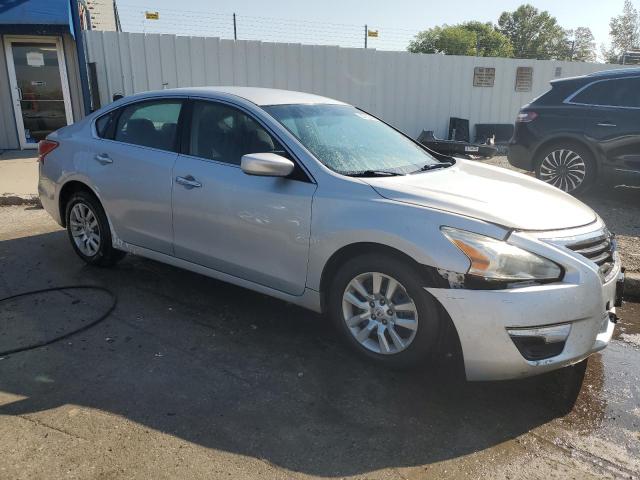 Photo 4 from auction – 2013 NISSAN ALTIMA 2.5 with VIN 1N4AL3AP2DN460543
