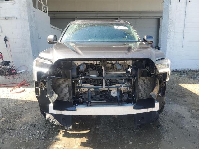 Photo 5 from auction – 2025 TOYOTA SEQUOIA SR5 with VIN 7SVAAAAA1SX004010