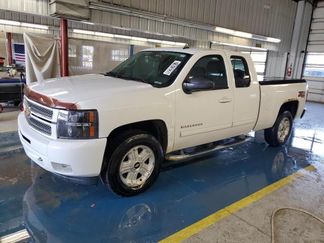 CHEVROLET SILVERADO 2013 with VIN 1GCRKSE75DZ155096 - Photo from auction