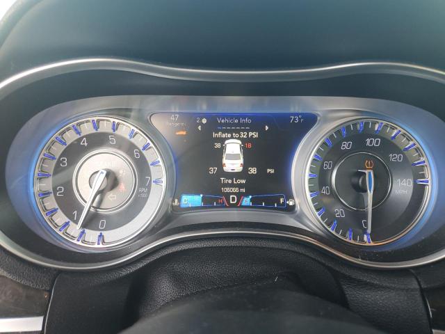 Photo 9 from auction – 2018 CHRYSLER 300 LIMITED with VIN 2C3CCAEG2JH239955