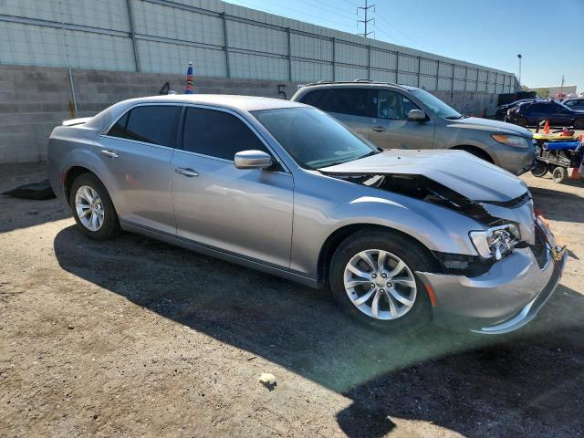 Photo 4 from auction – 2015 CHRYSLER 300 LIMITE with VIN 2C3CCAAG4FH792457