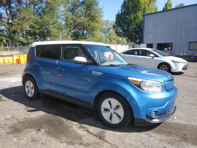 Photo 4 from auction – 2016 KIA SOUL EV + with VIN KNDJX3AE2G7016746