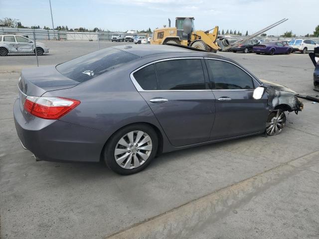 Photo 3 from auction – 2015 HONDA ACCORD EXL with VIN 1HGCR3F89FA027199