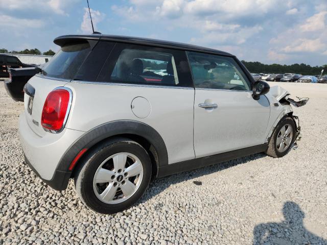 Photo 3 from auction – 2016 MINI COOPER with VIN WMWXP5C56G2D14880