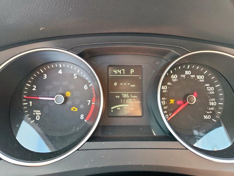 Photo 9 from auction – 2016 VOLKSWAGEN JETTA with VIN 3VW267AJ2GM325521