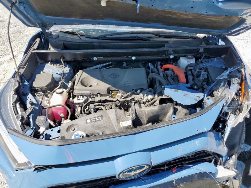 Photo 11 from auction – 2023 TOYOTA RAV4 SE with VIN JTM16RFV2PD093245