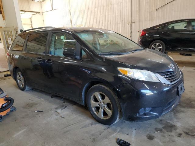 Photo 4 from auction – 2013 TOYOTA SIENNA LE with VIN 5TDKK3DCXDS302603