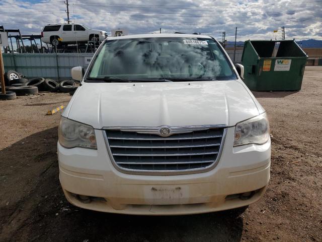 Photo 5 from auction – 2010 CHRYSLER TOWN & COU with VIN 2A4RR5D16AR460441