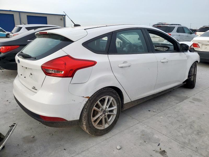 Photo 3 from auction – 2015 FORD FOCUS SE with VIN 1FADP3K27FL328784