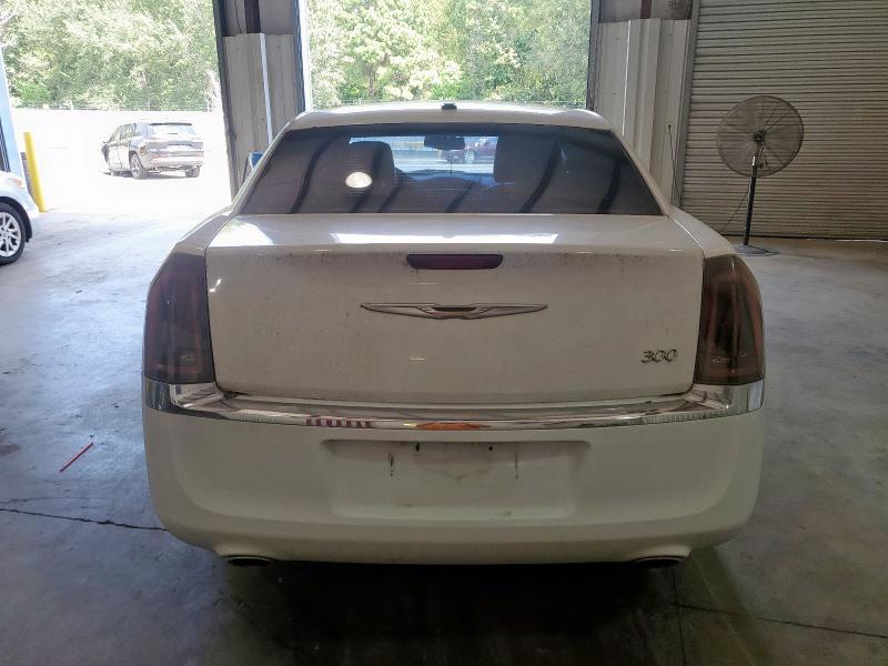 Photo 6 from auction – 2011 CHRYSLER 300 LIMITE with VIN 2C3CA5CG2BH582718