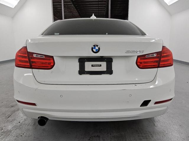Photo 6 from auction – 2015 BMW 320 I with VIN WBA3B1C51FK138032