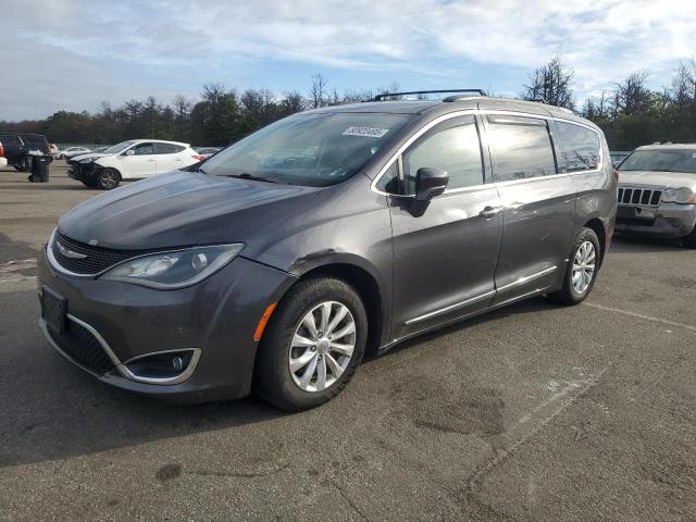 CHRYSLER PACIFICA T 2017 with VIN 2C4RC1BG5HR821191 - Photo from auction