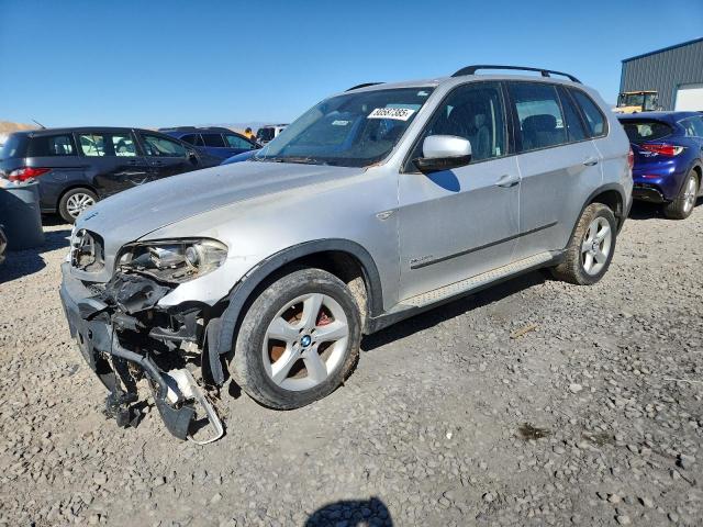 BMW X5 XDRIVE3 2009 with VIN 5UXFE43599L261101 - Photo from auction