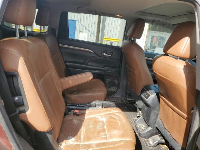 Photo 10 from auction – 2018 TOYOTA HIGHLANDER with VIN 5TDDZRFH5JS809176