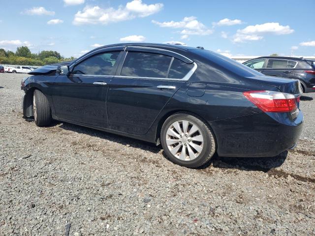 Photo 2 from auction – 2015 HONDA ACCORD EXL with VIN 1HGCR2F83FA132315