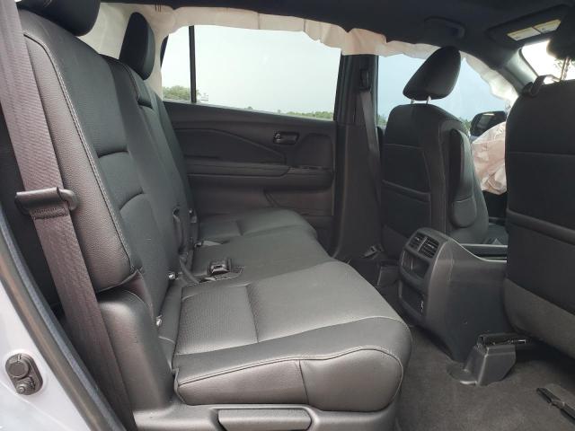 Photo 11 from auction – 2022 HONDA PASSPORT E with VIN 5FNYF7H55NB007030