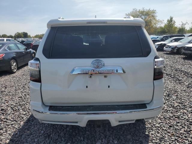 Photo 6 from auction – 2016 TOYOTA 4RUNNER SR with VIN JTEBU5JR2G5282030