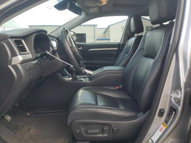 Photo 7 from auction – 2019 TOYOTA HIGHLANDER with VIN 5TDJZRFH8KS916209