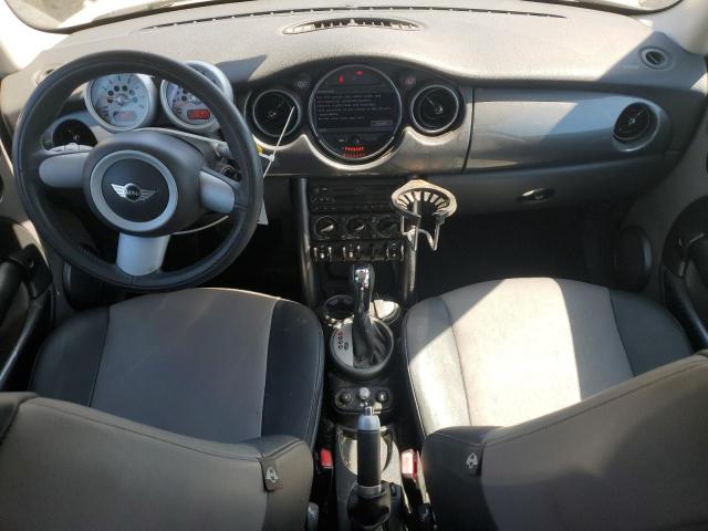 Photo 8 from auction – 2005 MINI COOPER with VIN WMWRC33505TJ69512