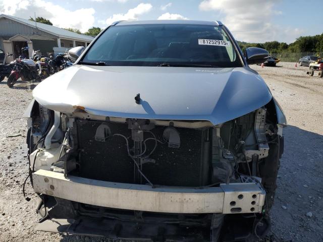 Photo 5 from auction – 2015 TOYOTA HIGHLANDER XLE with VIN 5TDKKRFH5FS075691