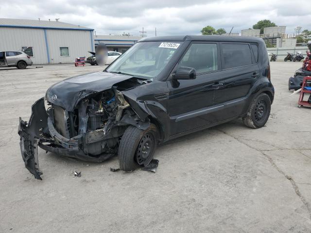 KIA SOUL + 2011 с VIN KNDJT2A26B7202990 - Снимка от търг