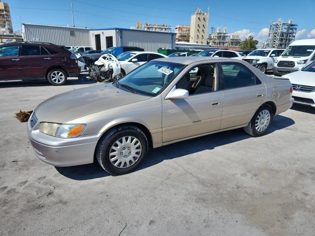 TOYOTA CAMRY CE 2000 with VIN JT2BG22K7Y0467127 - Photo from auction