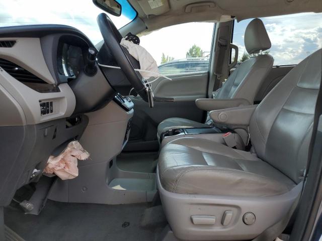 Photo 7 from auction – 2015 TOYOTA SIENNA XLE with VIN 5TDYK3DC2FS675826