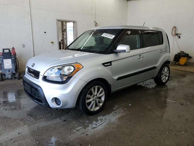 KIA SOUL 2013 with VIN KNDJT2A52D7774006 - Photo from auction