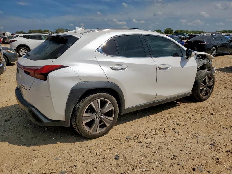 Photo 3 from auction – 2020 LEXUS UX 200 with VIN JTHX3JBH9L2023556